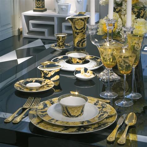 servito piatti versace|versace italian tableware price.